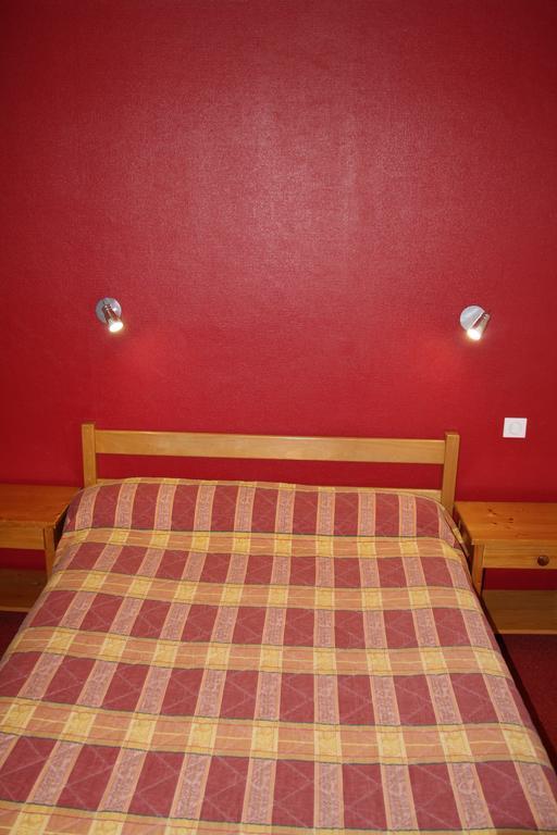 Hotel Du Centre Sergy  Extérieur photo